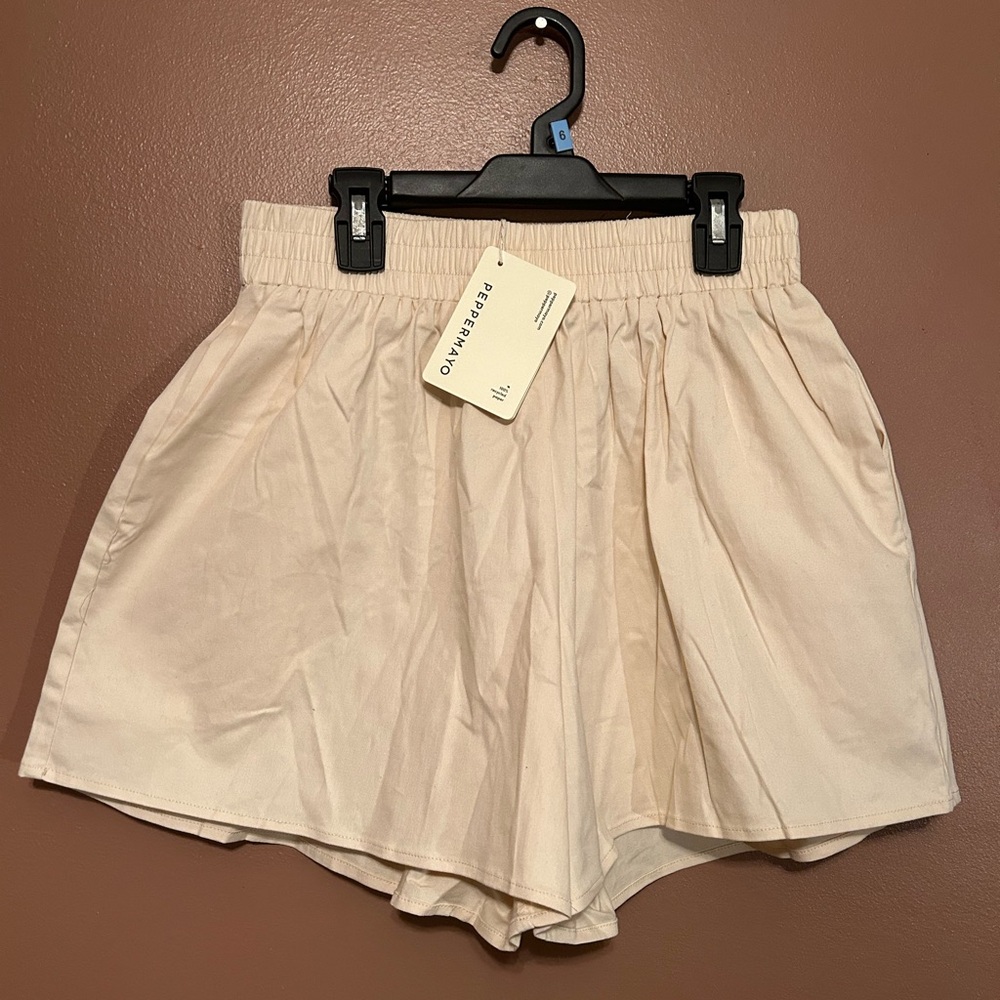 PEPPERMAYO ROAMING SHORT CRÈME SIZE 6 NWT
